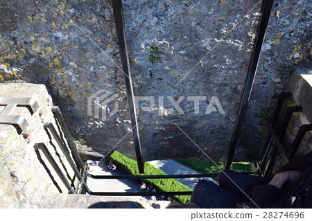 Blarney Stone Blarney Stone 28274696