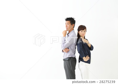 Lifestyle middle couple 28275239