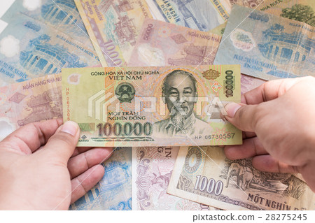Vietnamese banknote 28275245