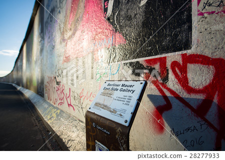 East Side Gallery Berlin Wall 28277933