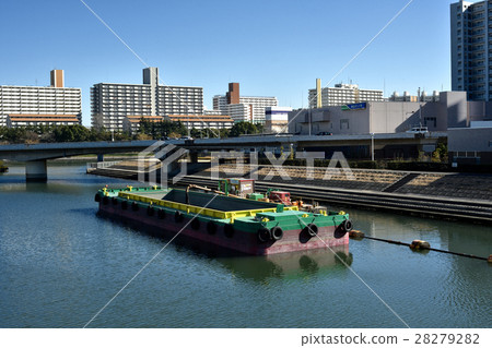 Dredging works of the Keihin canal 28279282
