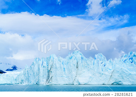 Blue ice mountain of Perito Moreno glacier Blue ice mountain of Perito Moreno glacier 28281621