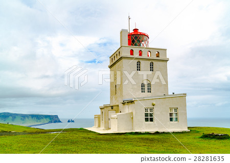 Lighthouse at the cape Dyrholaey 28281635