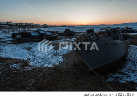 Abandoned ships at Baikal coast 28283839