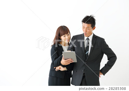 看片劑的商人 28285308