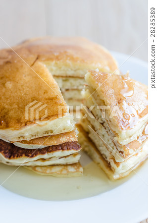 Pancakes 28285389