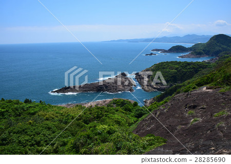 Cruz Sea and Hyuga Cape (Hyuga City, Miyazaki Prefecture) 28285690