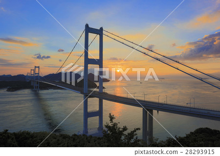 Kurushima Kaikyo Bridge Kurushima Kaikyo Bridge 28293915