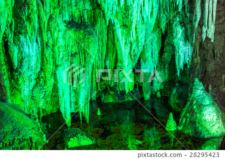 Furong Cave at Wulong country, China Furong Cave at Wulong country, China 28295423