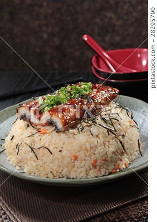 eel fried rice eel fried rice 28295790
