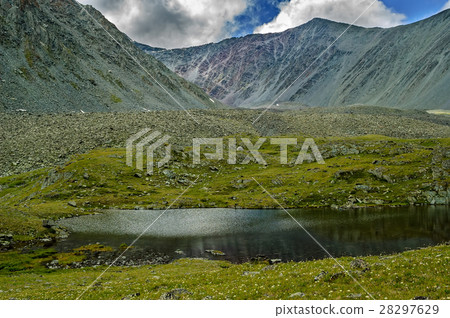 Seven Lakes Valley near Belukha. Altai. Russia Seven Lakes Valley near Belukha. Altai. Russia 28297629