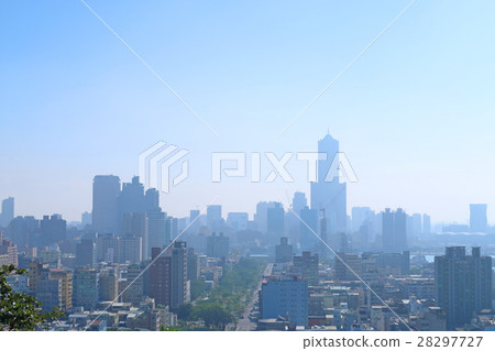 高雄城市景觀（台灣） 28297727