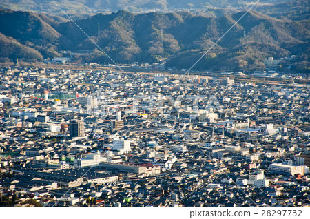 區域城市 28297732