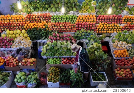 fruit shop, agriculture product at farmer marke 28300643