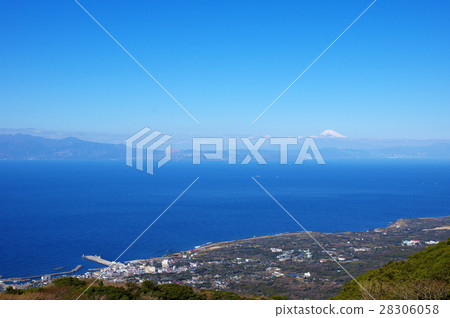 View of Mt. Fuji from Izu Oshima View of Mt. Fuji from Izu Oshima 28306058