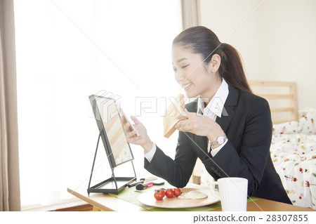 生活方式OL的繁忙的早晨 28307855