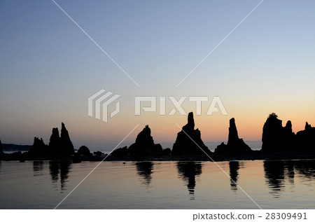 Dawn's pier rocks 28309491