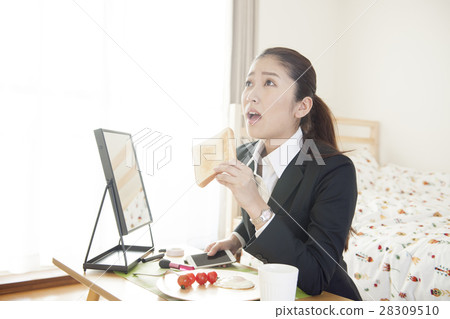 生活方式OL的繁忙的早晨 28309510