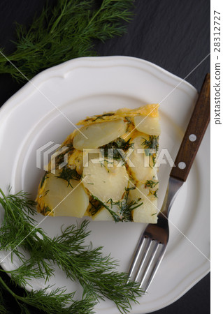 Portion of Spanish tortilla 28312727