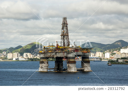 Brazil - Oil Rig In Guanabara Bay - Rio de Janeiro 28312792