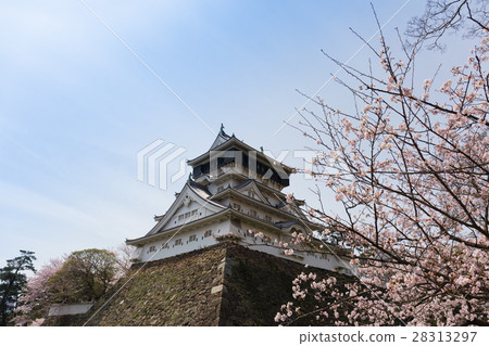 Kokura Castle 28313297