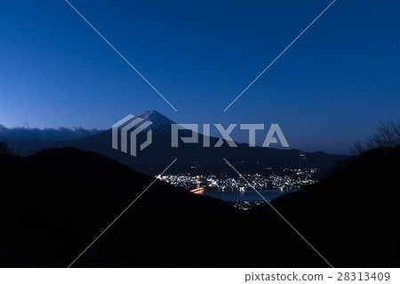 富士和夜景禦坂山山梨縣 富士和夜景禦坂山山梨縣 28313409