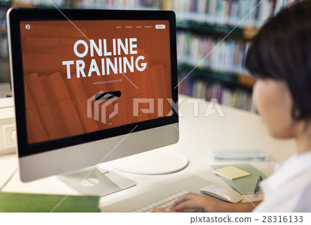 Distance learning online webpage interface Distance learning online webpage interface 28316133