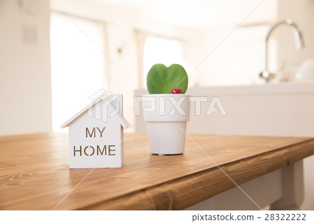 Housing image Housing image 28322222