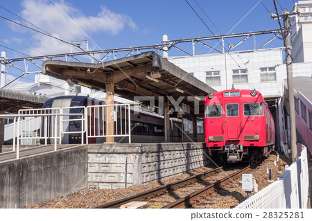 Meitetsu Train Xiharu Station Meitetsu Train Xiharu Station 28325281