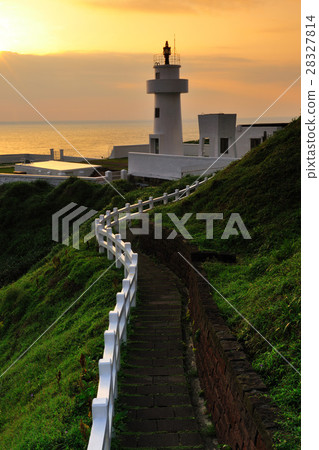 燈塔 鼻頭角 晨曦 燈塔 鼻頭角 晨曦 28327814