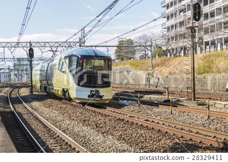 TRAIN SUITE Shikisima Shinkoan Station 28329411