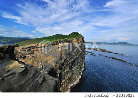 Coastal scenery 28330822