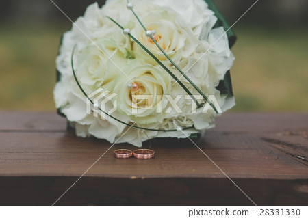 beautiful wedding bride bouquet 28331330