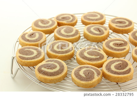 Ice box cookies Ice box cookies 28332795