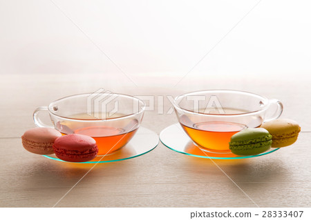 Macaron and tea Macaron and tea 28333407