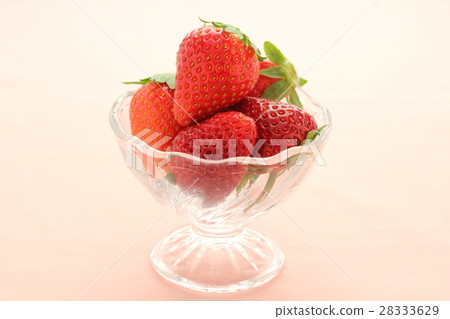 Strawberries Strawberries 28333629