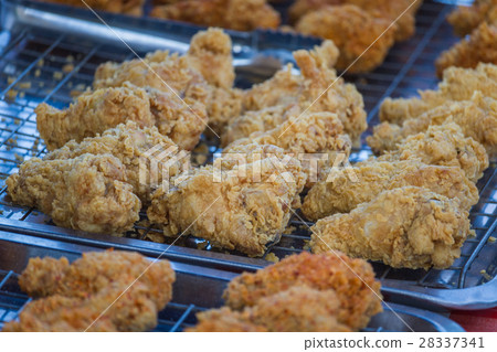 Chicken Wings Chicken Wings 28337341
