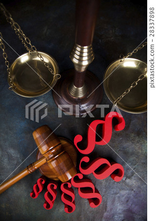 Wooden gavel barrister, justice concept, paragraph Wooden gavel barrister, justice concept, paragraph 28337898