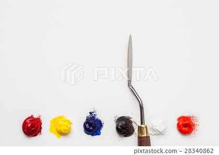 palette knife and oil paint on linen artist canvas palette knife and oil paint on linen artist canvas 28340862