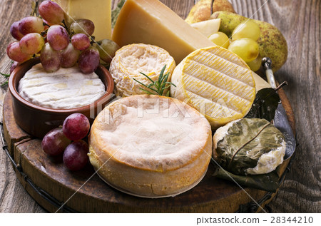 cheese plate 28344210
