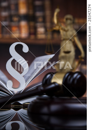 Court gavel,Law theme, mallet of justice,Paragraph Court gavel,Law theme, mallet of justice,Paragraph 28347274