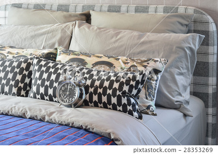 modern bedroom with black and white pillows on bed modern bedroom with black and white pillows on bed 28353269