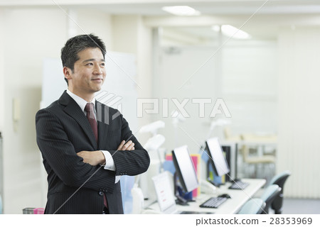 中等業務 28353969