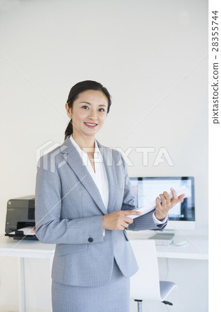 Office & smartphone 28355744