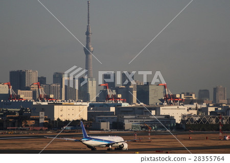 東京晴空塔和B 787 28355764