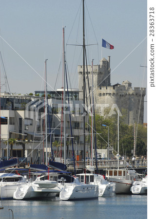Port La Rochelle a day of Summer, France Port La Rochelle a day of Summer, France 28363718