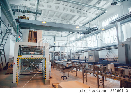 Modern beer plant, with brewing kettles, vessels Modern beer plant, with brewing kettles, vessels 28366140