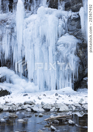 Ichigo Chichibu的三把錘子 28367492