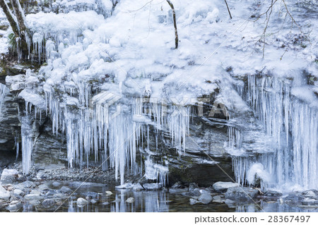 Ichigo Chichibu的三把錘子 28367497