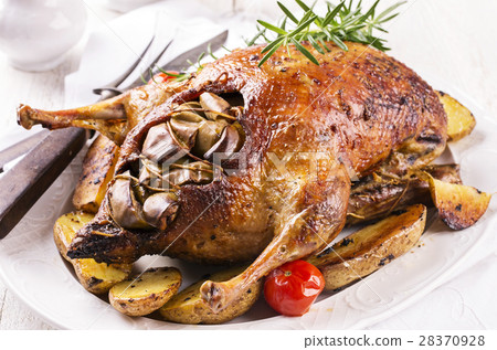 duck roasted 28370928